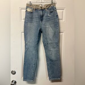 Judy Blue slim fit, camo and leopard detail 9/29